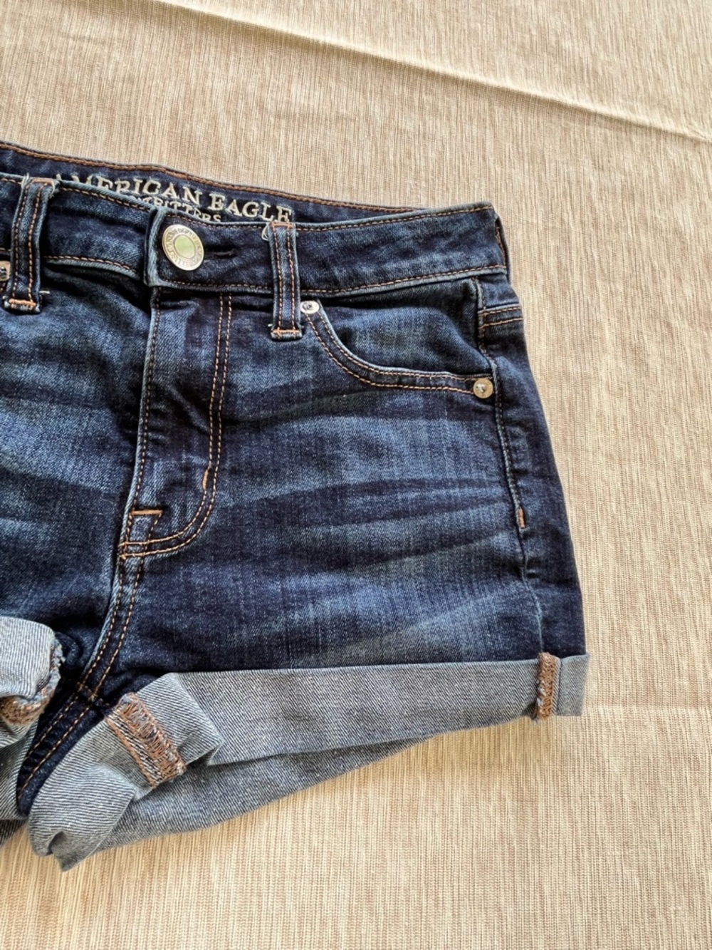 American Eagle Outfitters Dark Blue Rolled-Hem High Rise Shortie Denim Shorts 0 - Picture 4 of 10